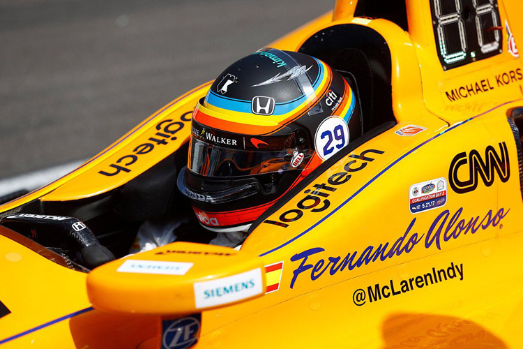 Fernando Alonso in seinem Dallara-Honda