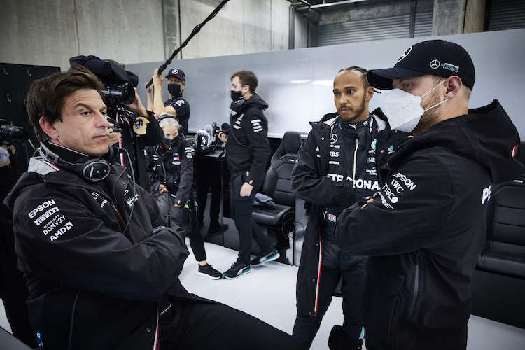 Toto Wolff, Lewis Hamilton und Valtteri Bottas