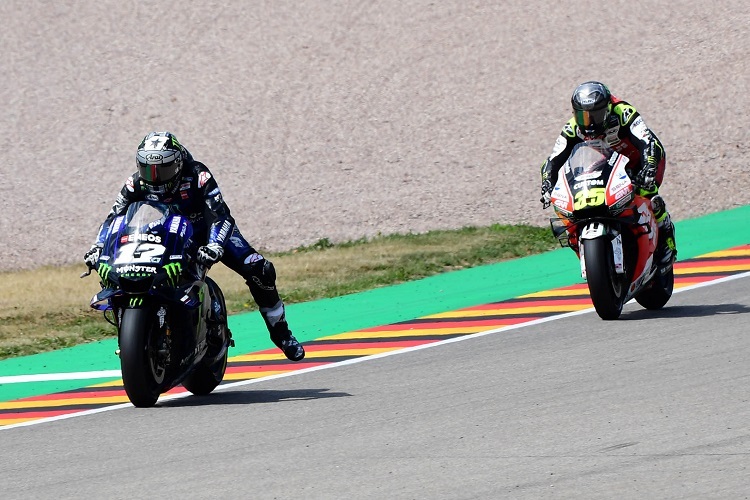 Maverick Viñales musste sich vor Cal Crutchlow in Acht nehmen