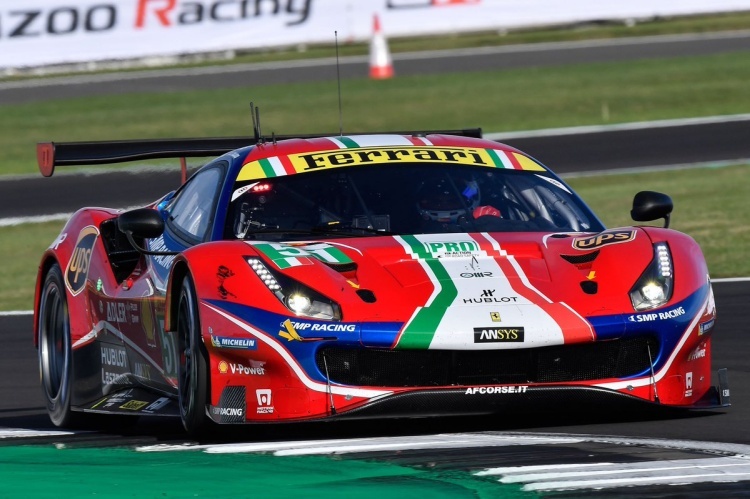 Der Ferrari 488 GTE Evo konnte bei der WEC in Silverstone die besten Rundenzeiten fahren