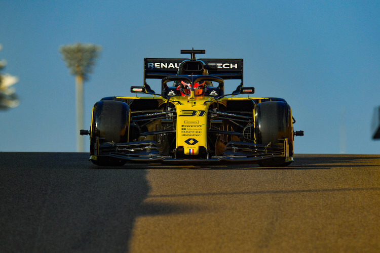 Esteban Ocon geht für Renault auf die Bahn