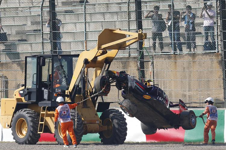 Crash in Suzuka: Red Bull Racing-Pilot Daniel Ricciardo beendete das zweite freie Training zum Japan-GP vorzeitig