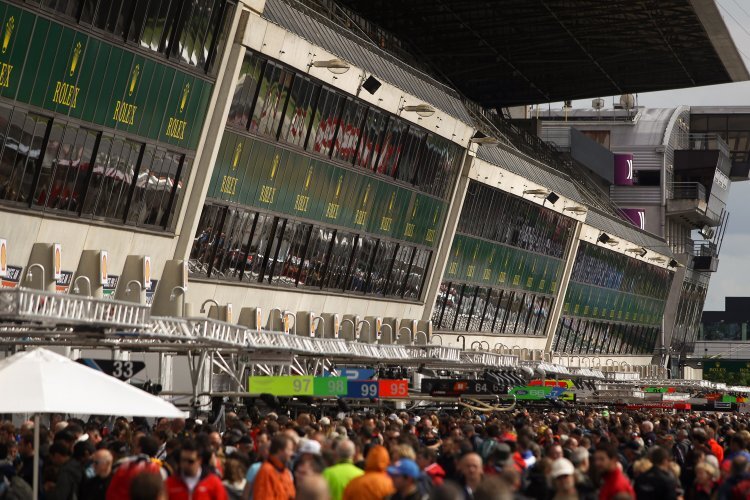 In Le Mans ist vor Ort richtig viel los