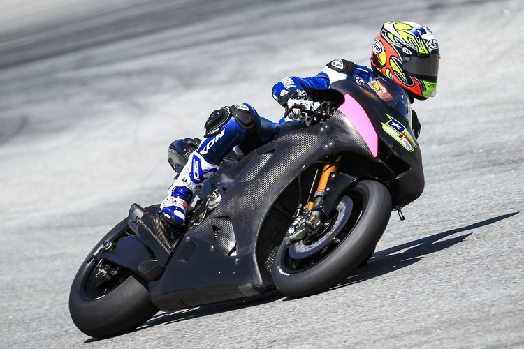 Yamaha-Testfahrer Colin Edwards auf Michelin-Reifen in Sepang