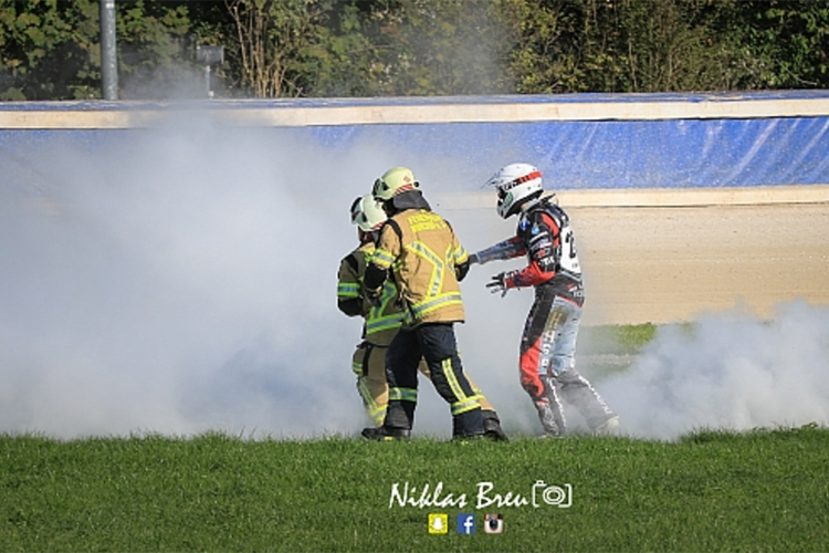 Das Pech von Michi Härtel begann im Warm-up