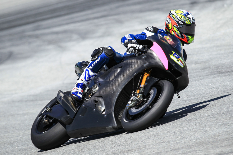 Colin Edwards (Yamaha) beim Michelin-Test in Sepang im Februar 2015