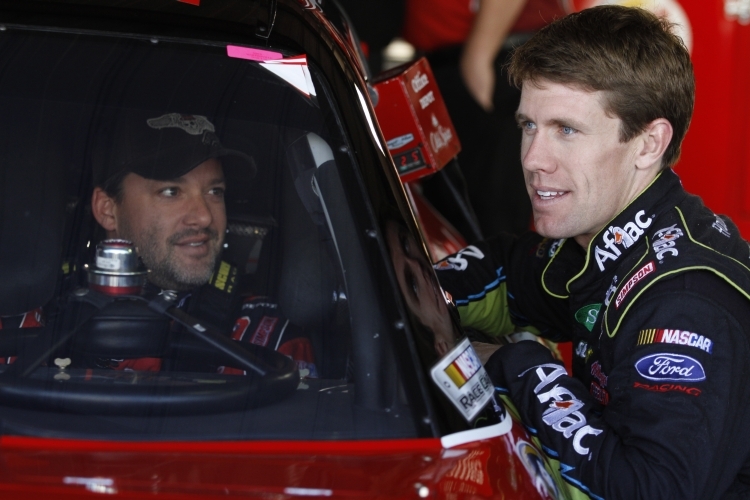 Tony Stewart (li.) oder Carl Edwards?