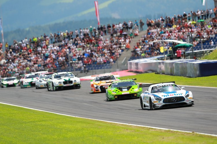 Auch 2016 boten die Rennwagen des ADAC GT Masters mächtig Action