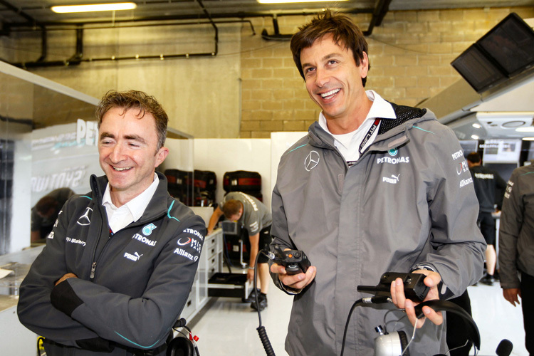 Paddy Lowe und Toto Wolff von Mercedes