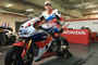 Stefan Bradl: Heute wird er die Honda Fireblade zum ersten Mal fahren