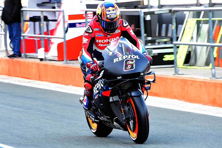 Stefan Bradl mit dem 2020-Prototyp in Valencia