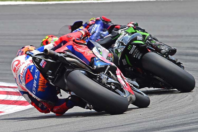 Jack Miller hinter Maverick Viñales und Johann Zarco