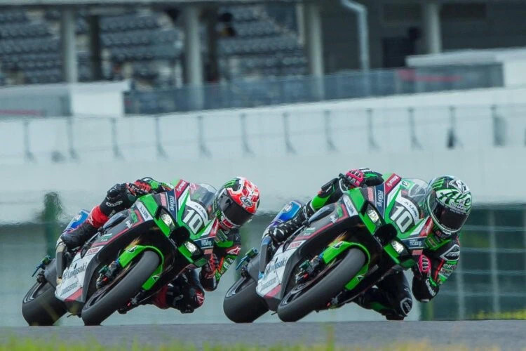 Alex Lowes und Jonathan Rea: Hier beim Suzuka-Test vor einigen Wochen