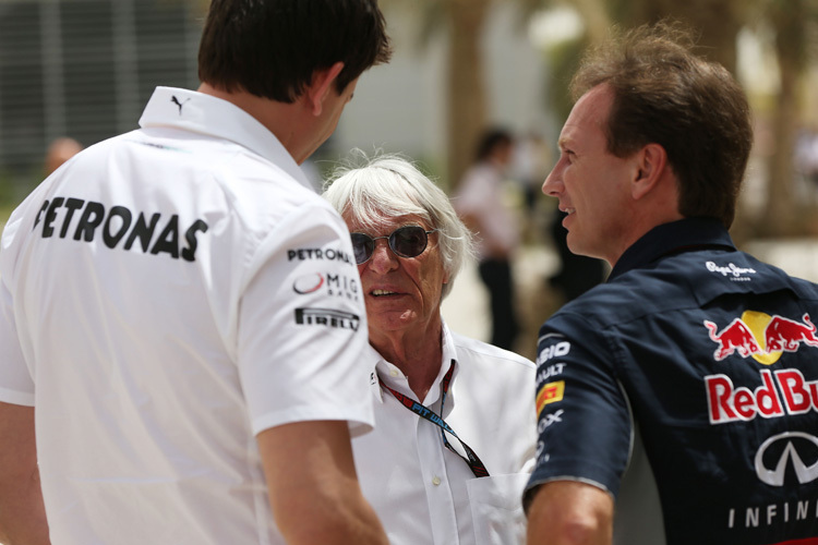 Bernie Ecclestone mit Mercedes-Teamchef Toto Wolff und Christian Horner von Red Bull Racing