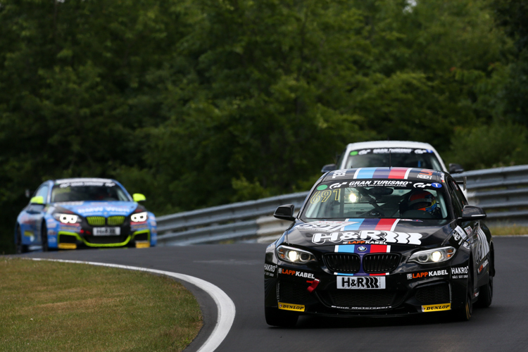 Erster Saisonsieg für den amtierenden Meister Michael Schrey im BMW M235i Racing Cup