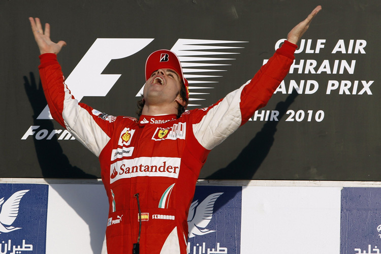 Fernando Alonso: Sieg beim Ferrari-Debüt in Bahrain 2010