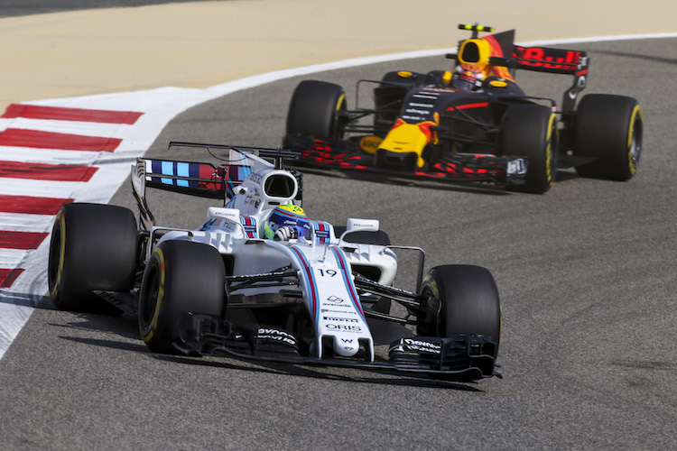 Felipe Massa vor Max Verstappen in Bahrain