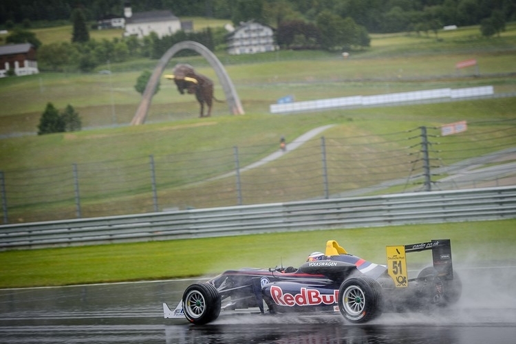 Formel 3 Daniil Kvyat