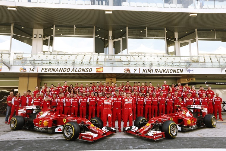 Ein letztes Ferrari-Teambild mit Fernando Alonso