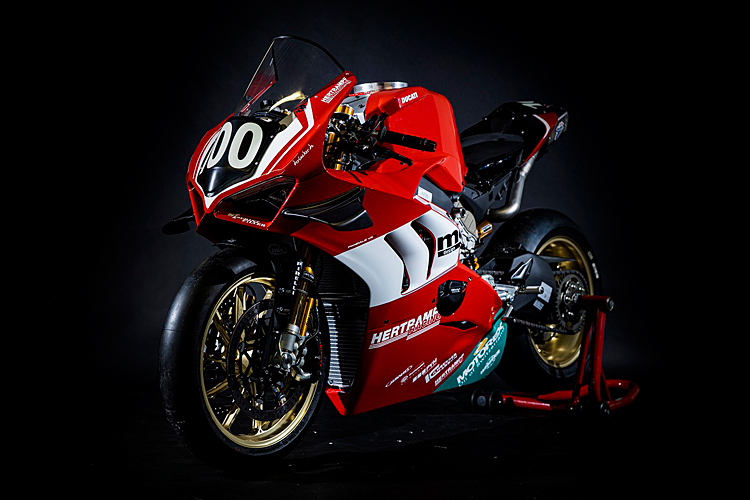 Die Ducati Panigale V4R des HRT 100-Hertrampf Racing Endurance Teams
