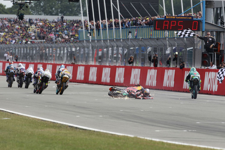 Bo Bendsneyder in Assen: Sturz vor dem Zielstrich