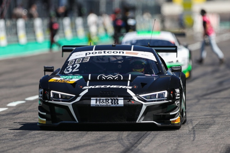 Triumph für den Audi R8 LMS vom Team WRT beim ADAC GT Masters auf dem Lausitzring 