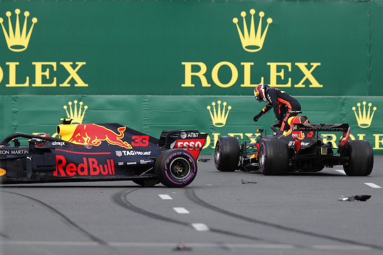Ricciardo und Verstappen Crash