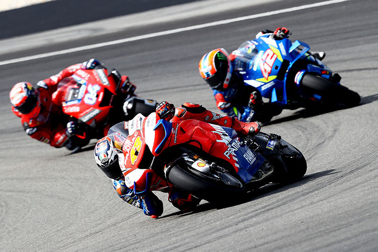 Im Rennen: Jack Miller vor Rins (42) und Dovizioso (04)