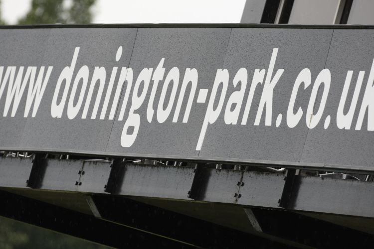 Willkommen in Donington Park!