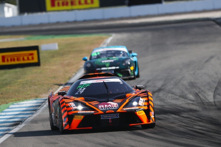 Der KTM X-Bow GT4 Evo von Florian Janits und Reinhard Kofler