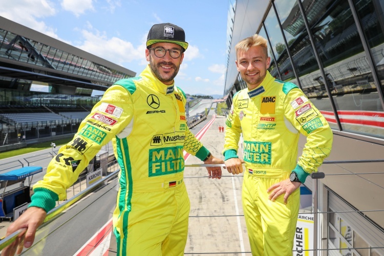 Maximilian Götz (li.) fährt 2020 wieder im Indy Dontje im ADAC GT Masters