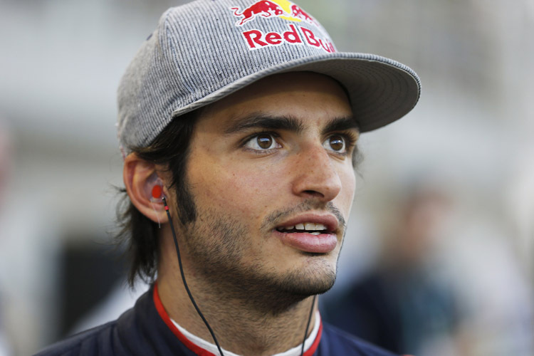 Carlos Sainz schnappte sich mit 1:49,434 min die Spitzenposition