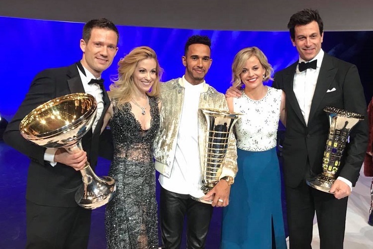 Sébastien Ogier (l.), Andrea Kaiser, Lewis Hamilton, Suzie Wolf, Toto Wolf