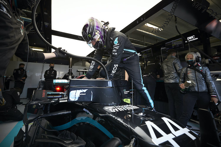 Lewis Hamilton konzentriert sich derzeit ganz auf seine Arbeit im Cockpit