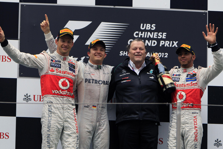 Norbert Haug nach dem China-GP-Sieg von Nico Rosberg.