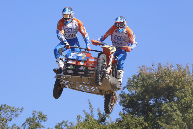 Flugschau in Gerstetten: Tim Prümmer/Jarno Steegmans eilen zum Doppelsieg