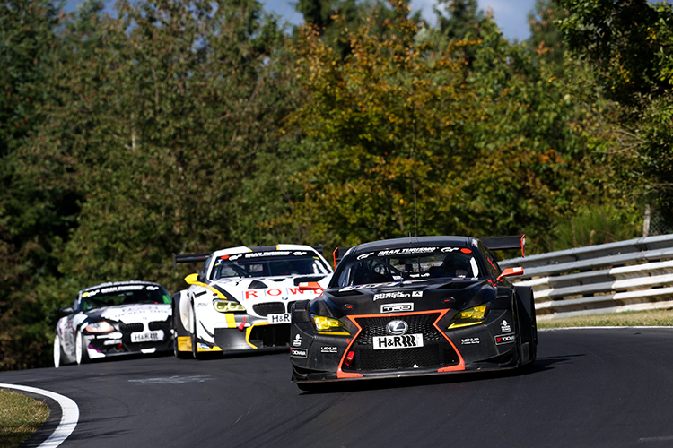 Erstes Rennen und gleich der erste Gesamtsieg für den Lexus RC-F GT3 Prototype von Farnbacher Racing