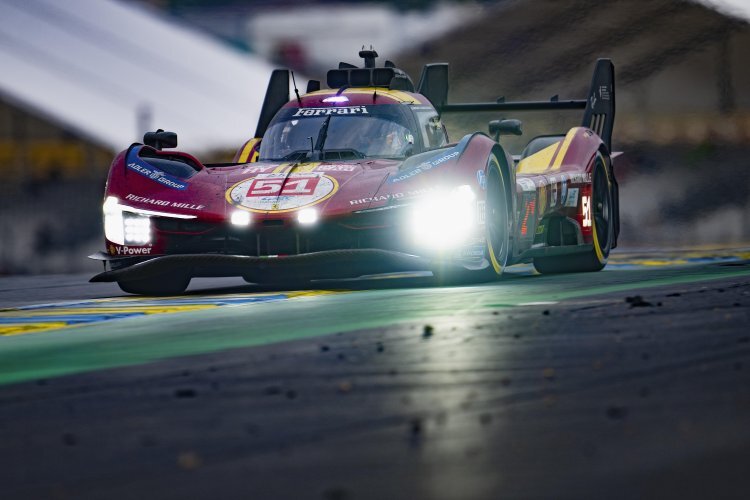 Tabellenführer: Der Ferrari 499P von James Calado, Antonio Giovinazzi und Alessandro Pier Guidi