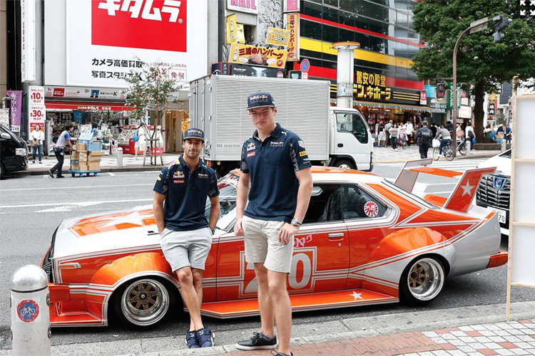 Daniel Ricciardo und Max Verstappen in Tokio