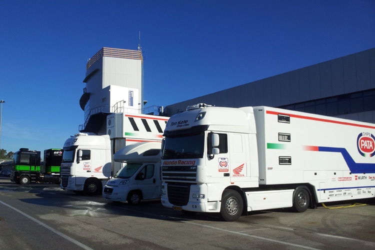 Sechs verschiedene Hersteller testen diese Woche in Jerez