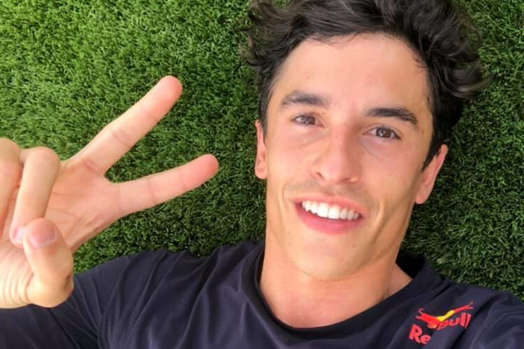 Seine Fortschritte teilt Marc Márquez mit seinen Fans