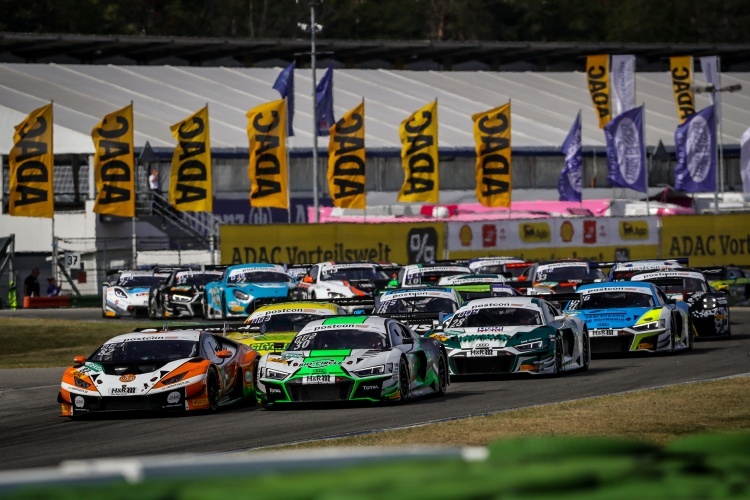 Die GT3-Rennwagen des ADAC GT Masters werden auch an diesem Wochenende wieder eine tolle Show bieten