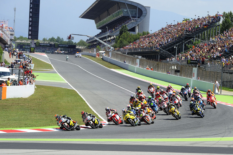 Moto2-Start 2014 in Barcelona: Für 2015 sind nur 32 Stammfahrer geplant