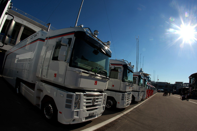 Schmuck-Stücke: Saubers Renault-Trucks