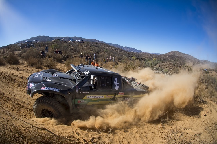 Armin Schwarz im Ford Raptor Trophy Truck 