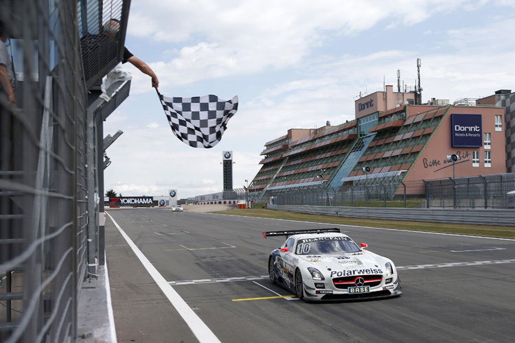 Erster Saisonsieg für Mercedes im ADAC GT Masters