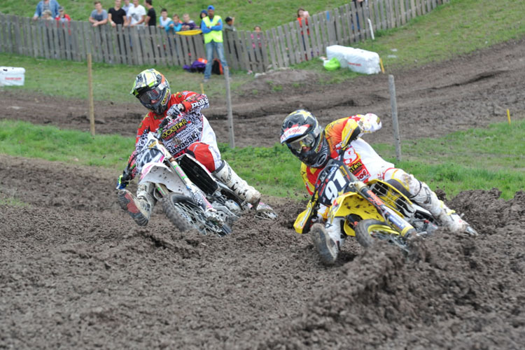 Jeremy Seewer: Der MX2-Pilot liess MX1-Piloten wie Gregory Aranda (li.) hinter sich