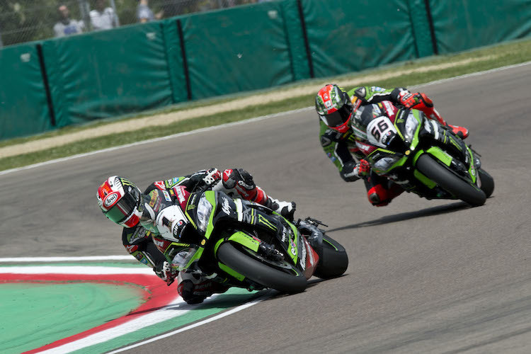 Weltmeister Jonathan Rea und sein Kawasaki Teamkollege Tom Sykes sind die dominanten Fahrer 2016