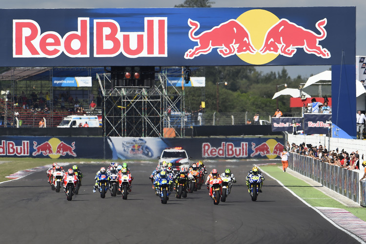 MotoGP-Start in Las Termas 2015: In zwei Jahren werden sechs Hersteller am Start stehen