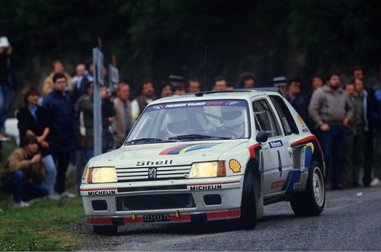 Ari Vatanen 1984 im Peugeot 205 T16
